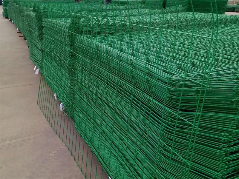 护栏库存